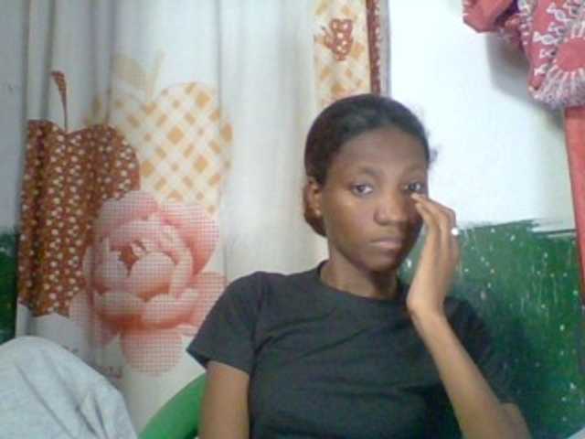 Edhsweet live cam on BongaCams