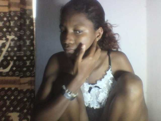 Edhsweet live cam on BongaCams