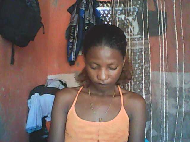 Angiecroft18 live cam on BongaCams