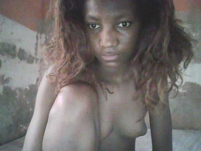 Angiecroft18 live cam on BongaCams