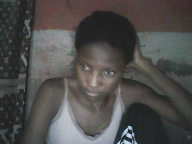 Angiecroft18 live cam on BongaCams