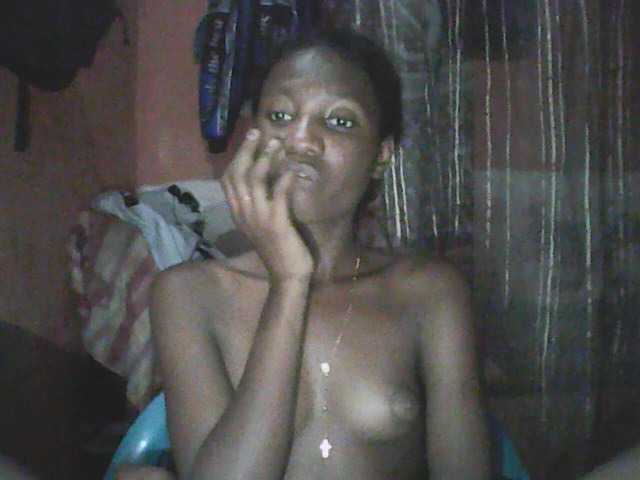 Angiecroft18 live cam on BongaCams