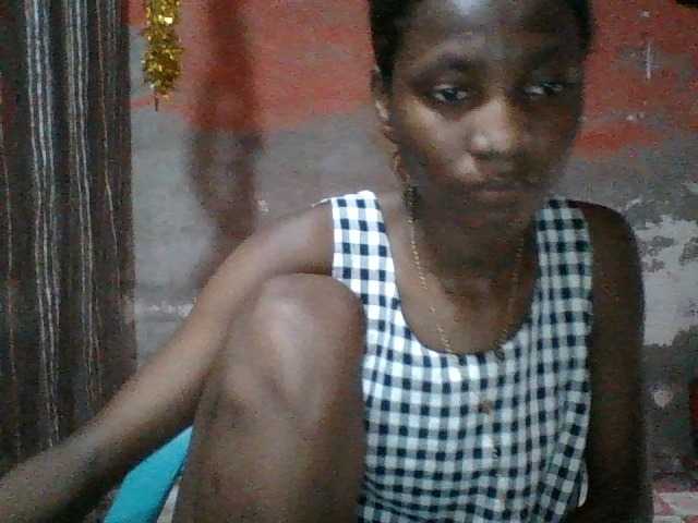 Angiecroft18 live cam on BongaCams