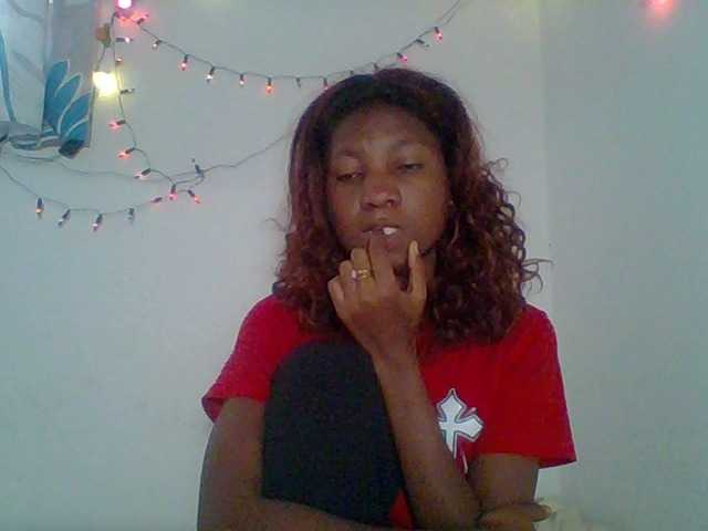 Edhsweet live cam on BongaCams