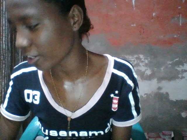 Angiecroft18 live cam on BongaCams