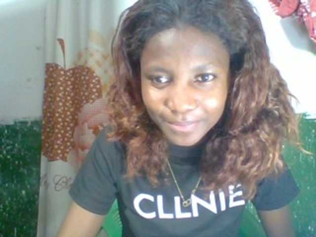 Edhsweet live cam on BongaCams