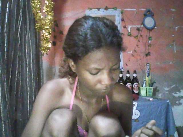 Angiecroft18 live cam on BongaCams