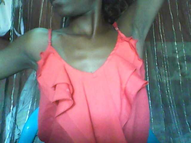Angiecroft18 live cam on BongaCams