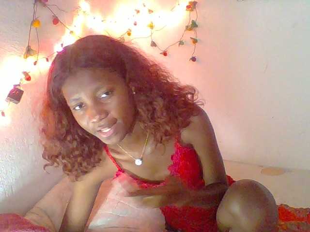 Edhsweet live cam on BongaCams
