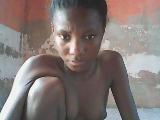 Angiecroft18 live cam on BongaCams