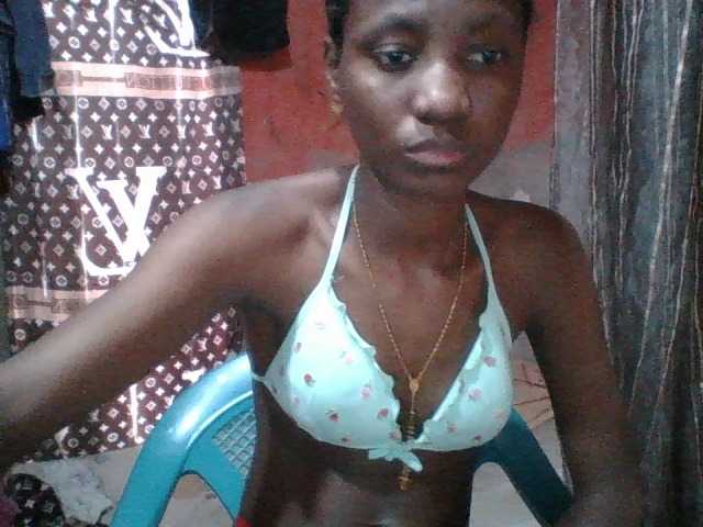 Angiecroft18 live cam on BongaCams