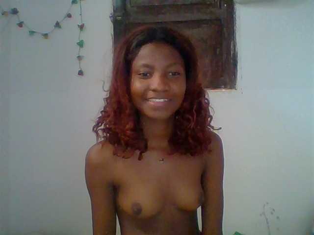 Edhsweet live cam on BongaCams