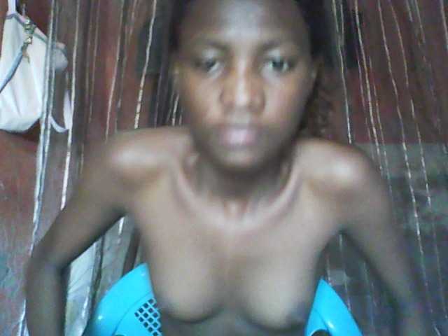 Angiecroft18 live cam on BongaCams
