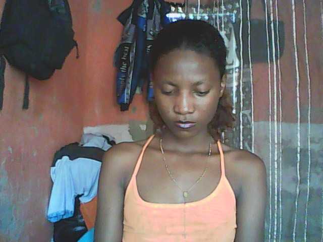 Angiecroft18 live cam on BongaCams