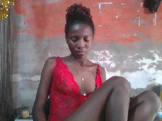 Angiecroft18 live cam on BongaCams