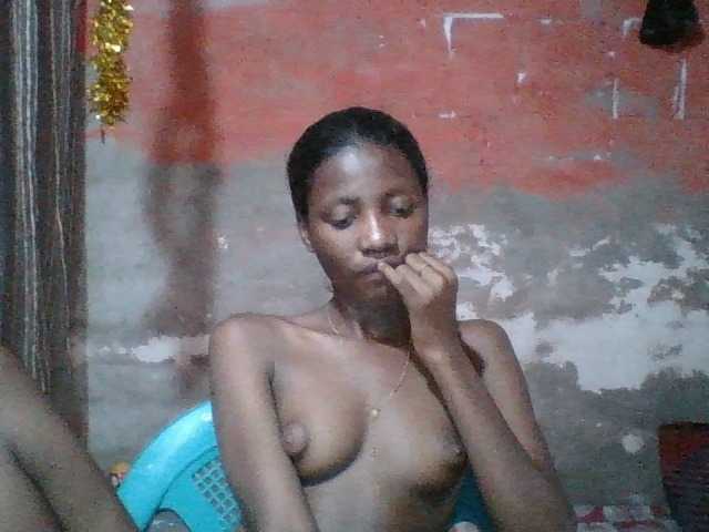 Angiecroft18 live cam on BongaCams