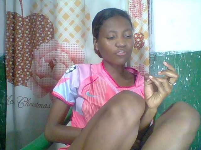Edhsweet live cam on BongaCams