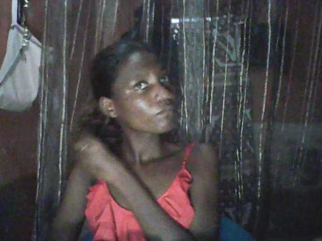 Angiecroft18 live cam on BongaCams