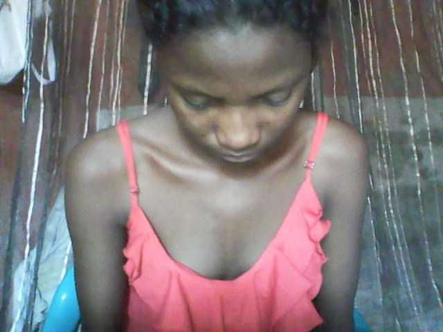 Angiecroft18 live cam on BongaCams