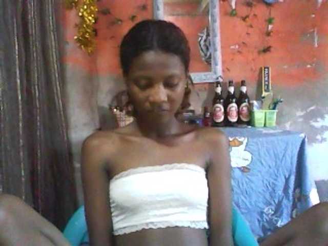 Angiecroft18 live cam on BongaCams