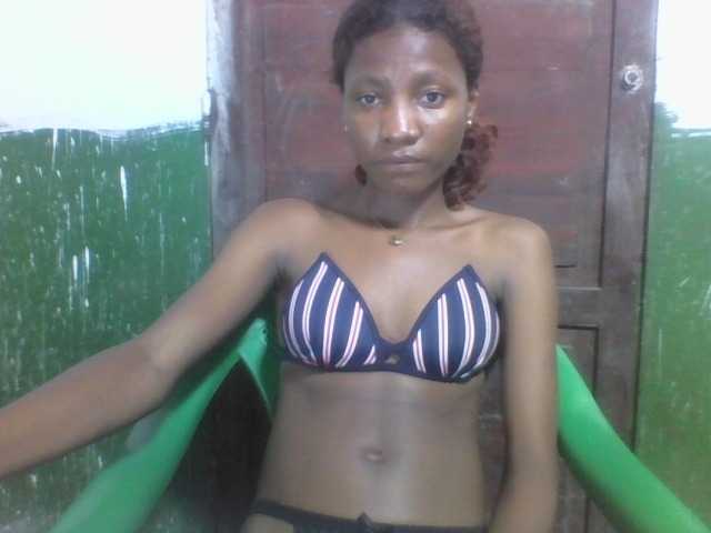Edhsweet live cam on BongaCams