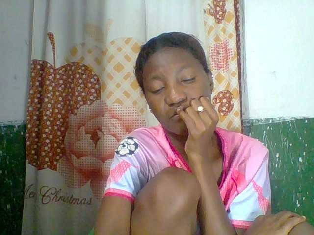 Edhsweet live cam on BongaCams