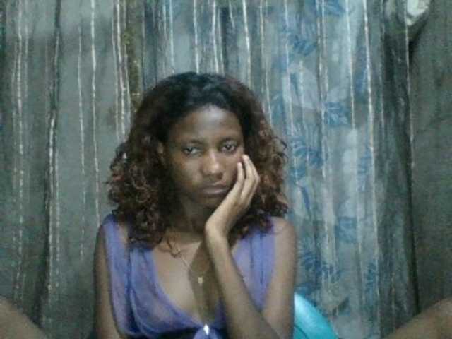 Edhsweet live cam on BongaCams