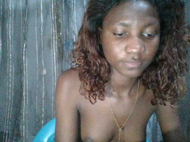 Edhsweet live cam on BongaCams