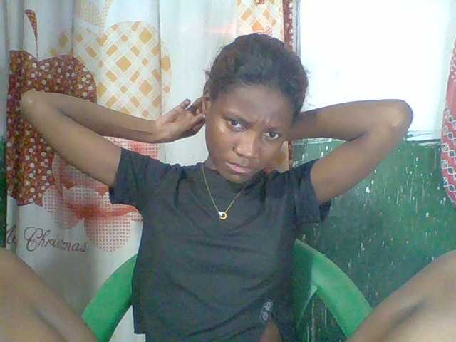Edhsweet live cam on BongaCams
