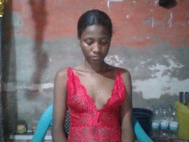 Angiecroft18 live cam on BongaCams