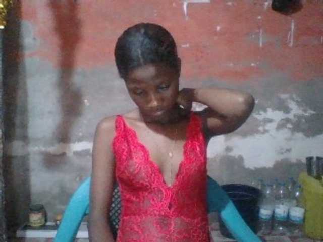 Angiecroft18 live cam on BongaCams