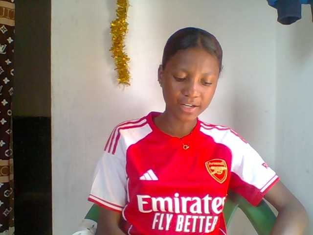 Edhsweet live cam on BongaCams