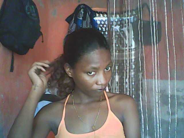 Angiecroft18 live cam on BongaCams