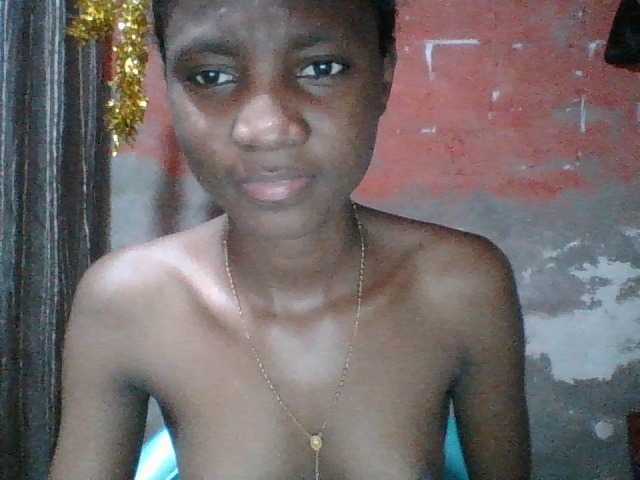 Angiecroft18 live cam on BongaCams