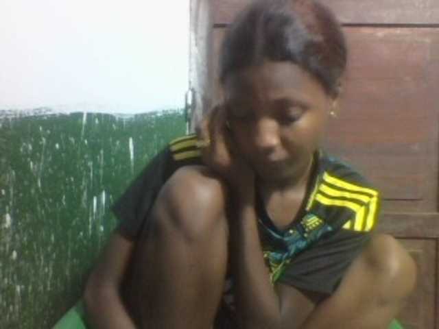 Edhsweet live cam on BongaCams