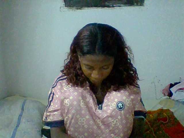 Edhsweet live cam on BongaCams