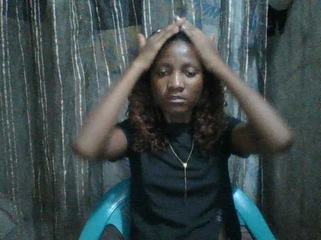 Angiecroft18 live cam on BongaCams