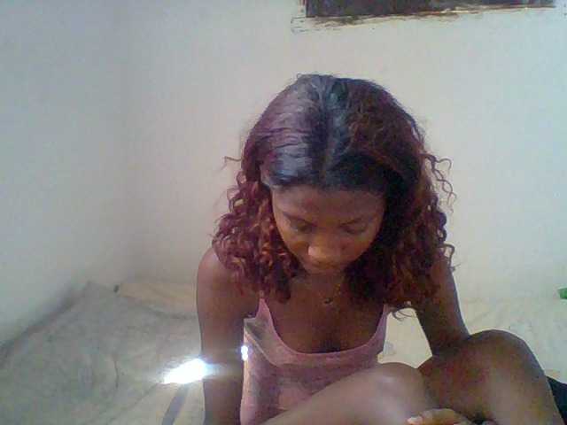 Edhsweet live cam on BongaCams