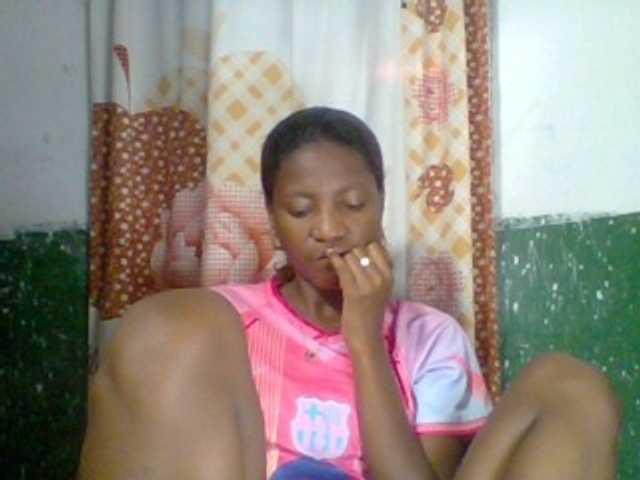Edhsweet live cam on BongaCams