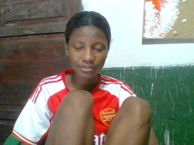 Edhsweet live cam on BongaCams