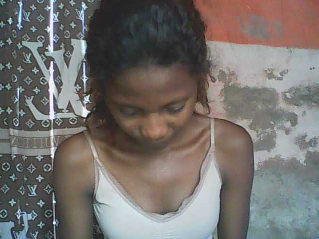 Angiecroft18 live cam on BongaCams