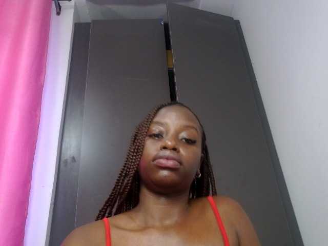 Bustymitch live cam on BongaCams