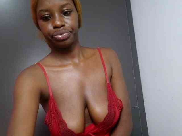Bustymitch webcam