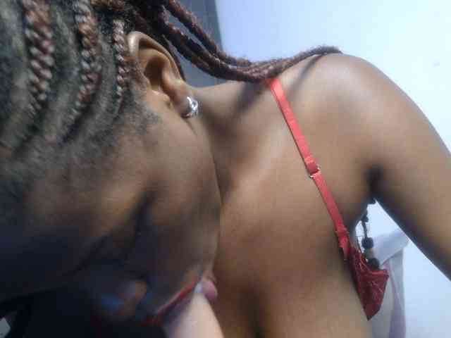 Bustymitch webcam