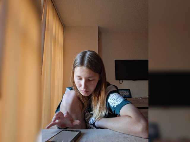 EffectEyes00 live cam on BongaCams