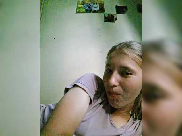 EffectEyes00 live cam on BongaCams