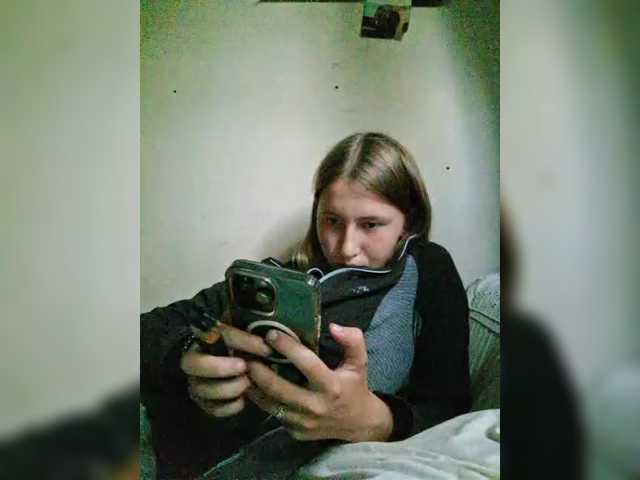 EffectEyes00 live cam on BongaCams