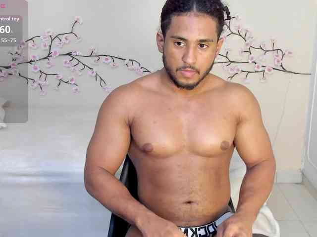 RomanSeduction1 Sex Cam Show