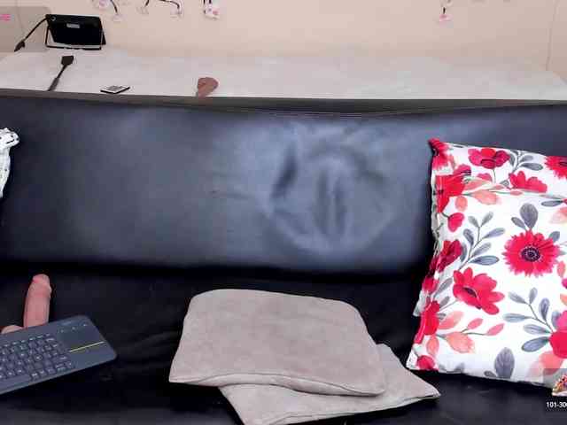 RomanSeduction1 Live Webcam on BongaCams