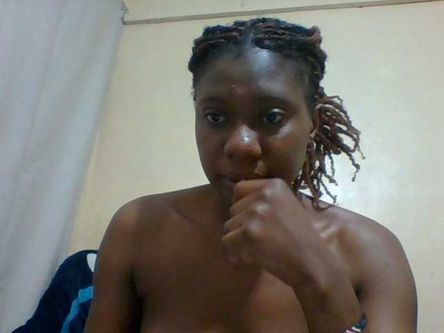 Spicy-laidy435 live cam on BongaCams